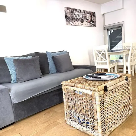 Escalille Le Voltaire Apartman *