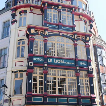 Escalille Le Voltaire * Lille