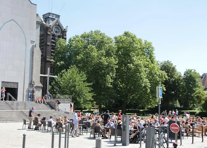 Escalille Le Voltaire * Lille