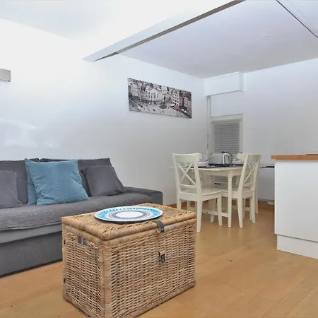 アパート Escalille Le Voltaire