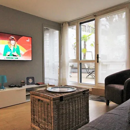 Escalille Le Voltaire リール