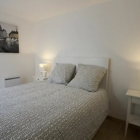 アパート Escalille Le Voltaire リール